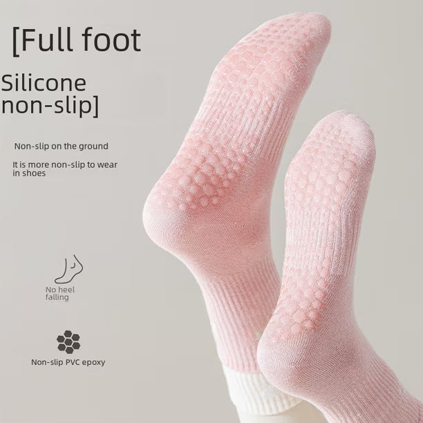 MoMang Pajama Yoga & Pilates Grip Socks