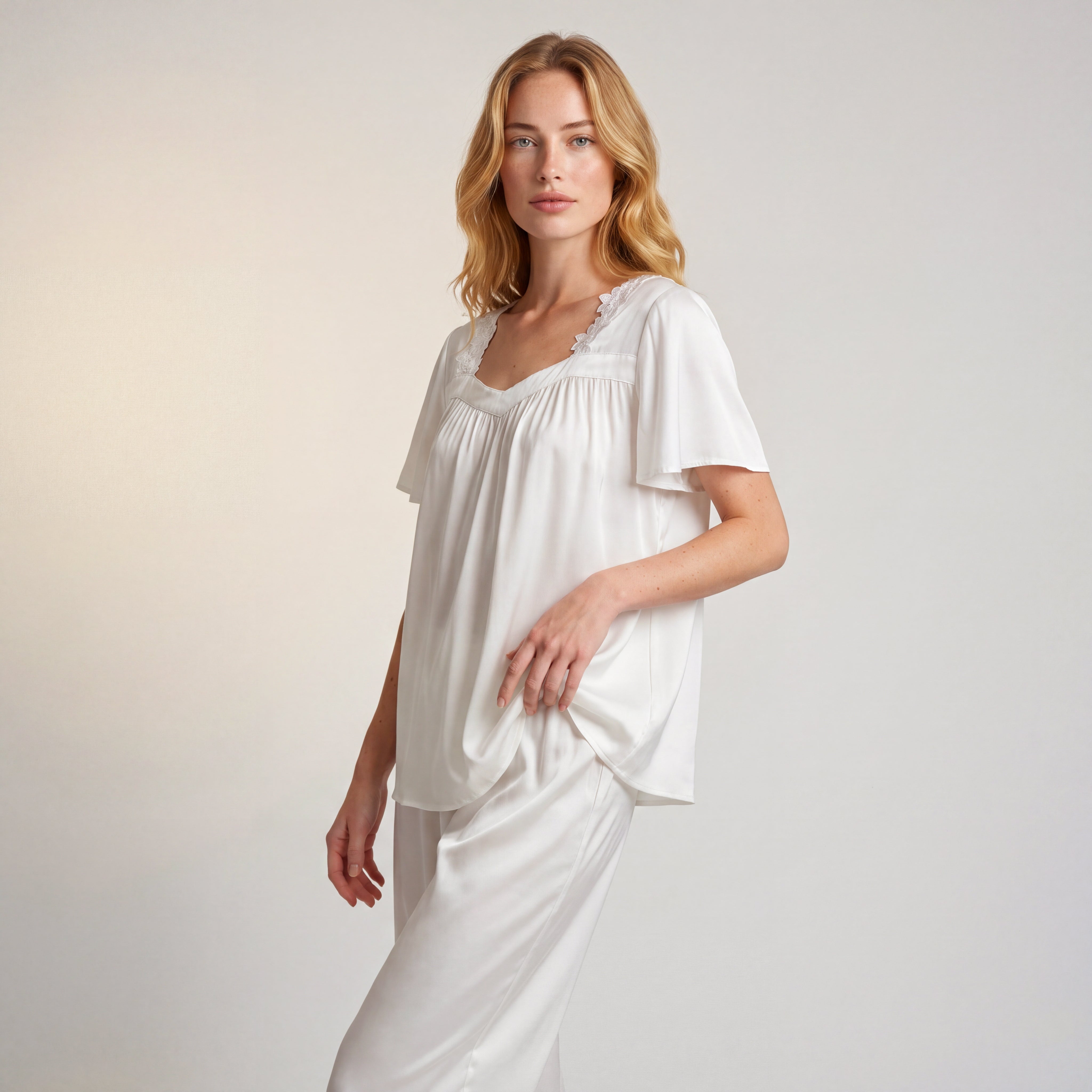 MoMang Pajama Blanc Lace Pajama Set Tencel™ Modal