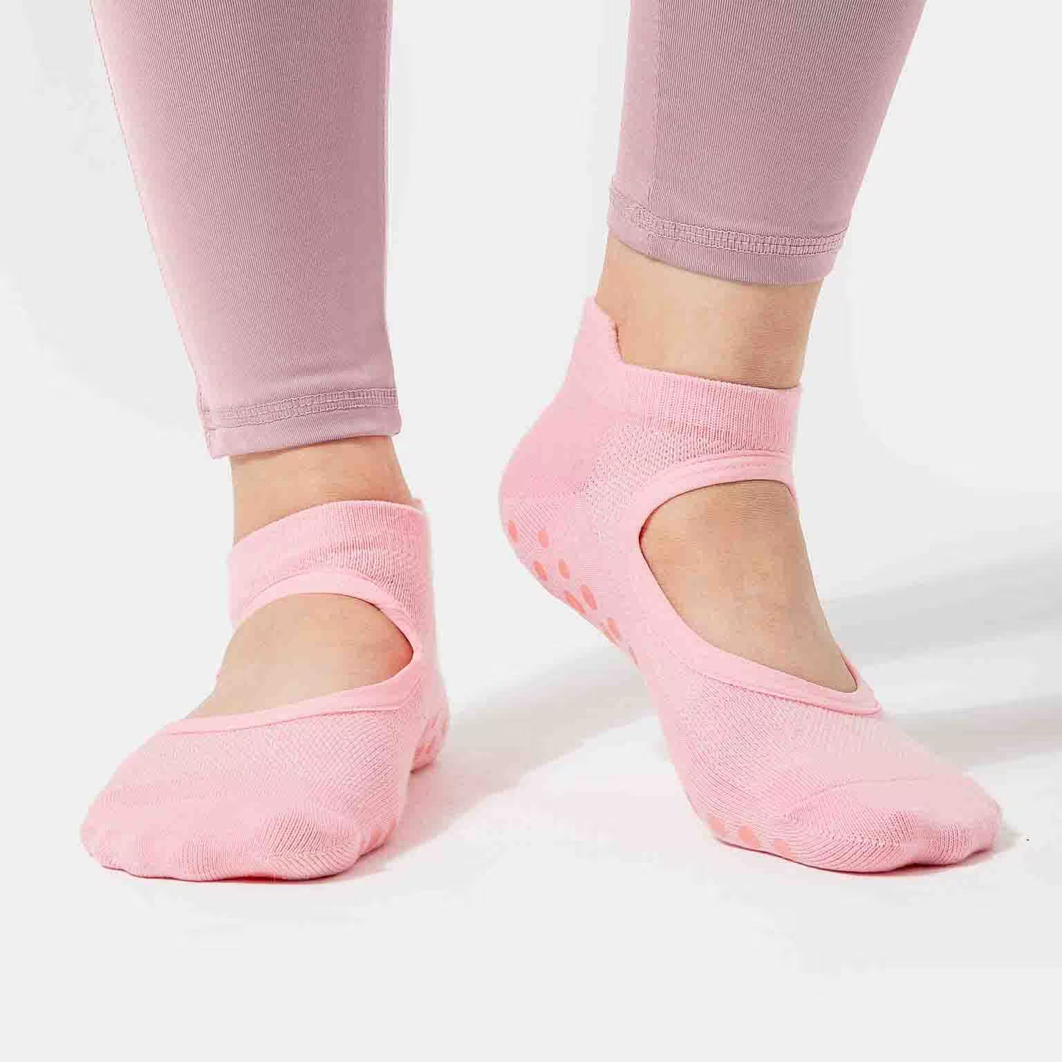MoMang Pajama CloudStep Yoga & Pilates Grip Socks