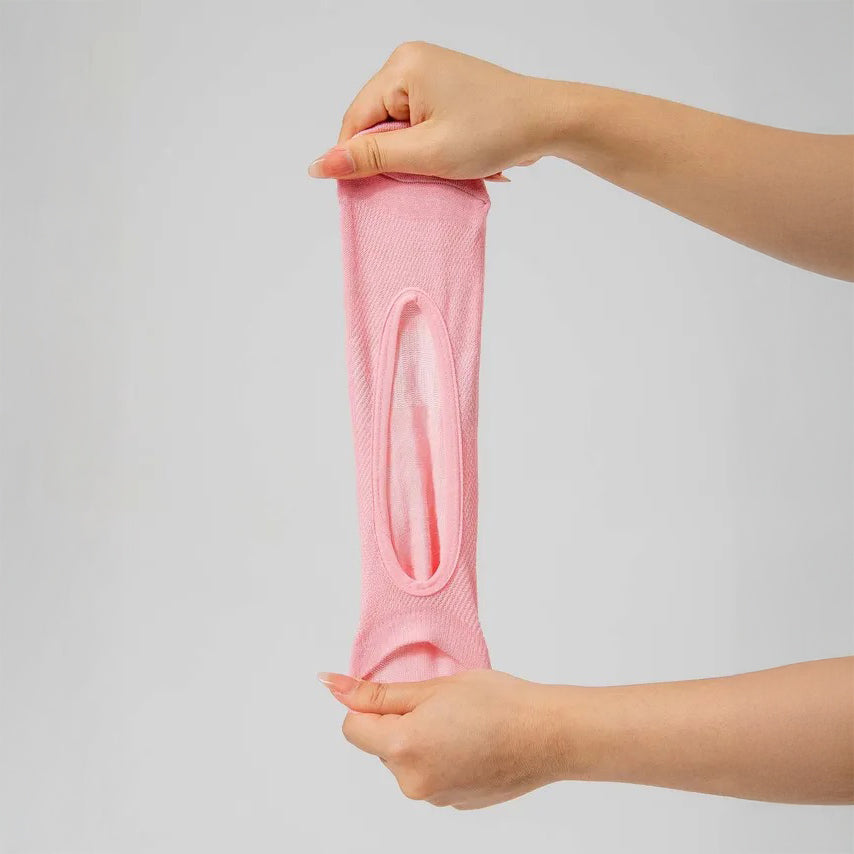 MoMang Pajama CloudStep Yoga & Pilates Grip Socks